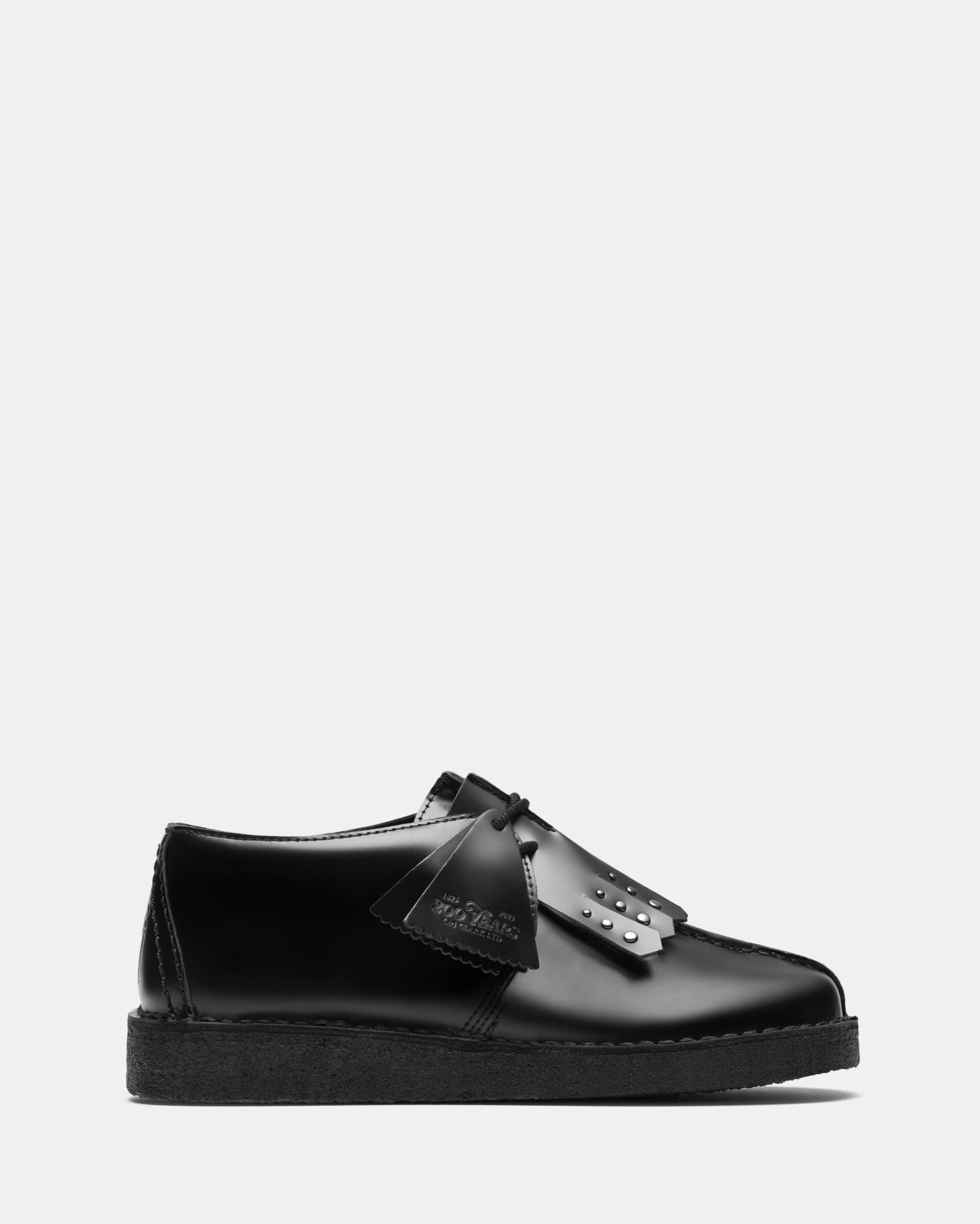 Desert Trek. (w) Black Interest Leather