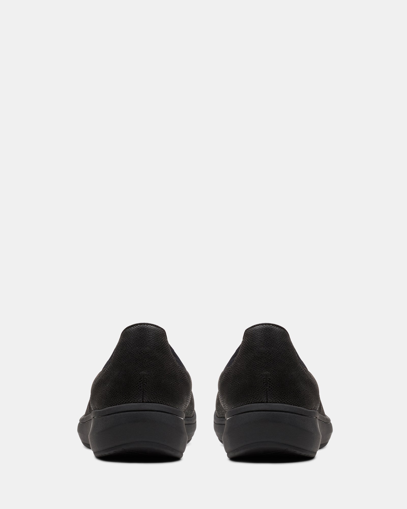 Brinkleyskyair Black Textile - Image 5