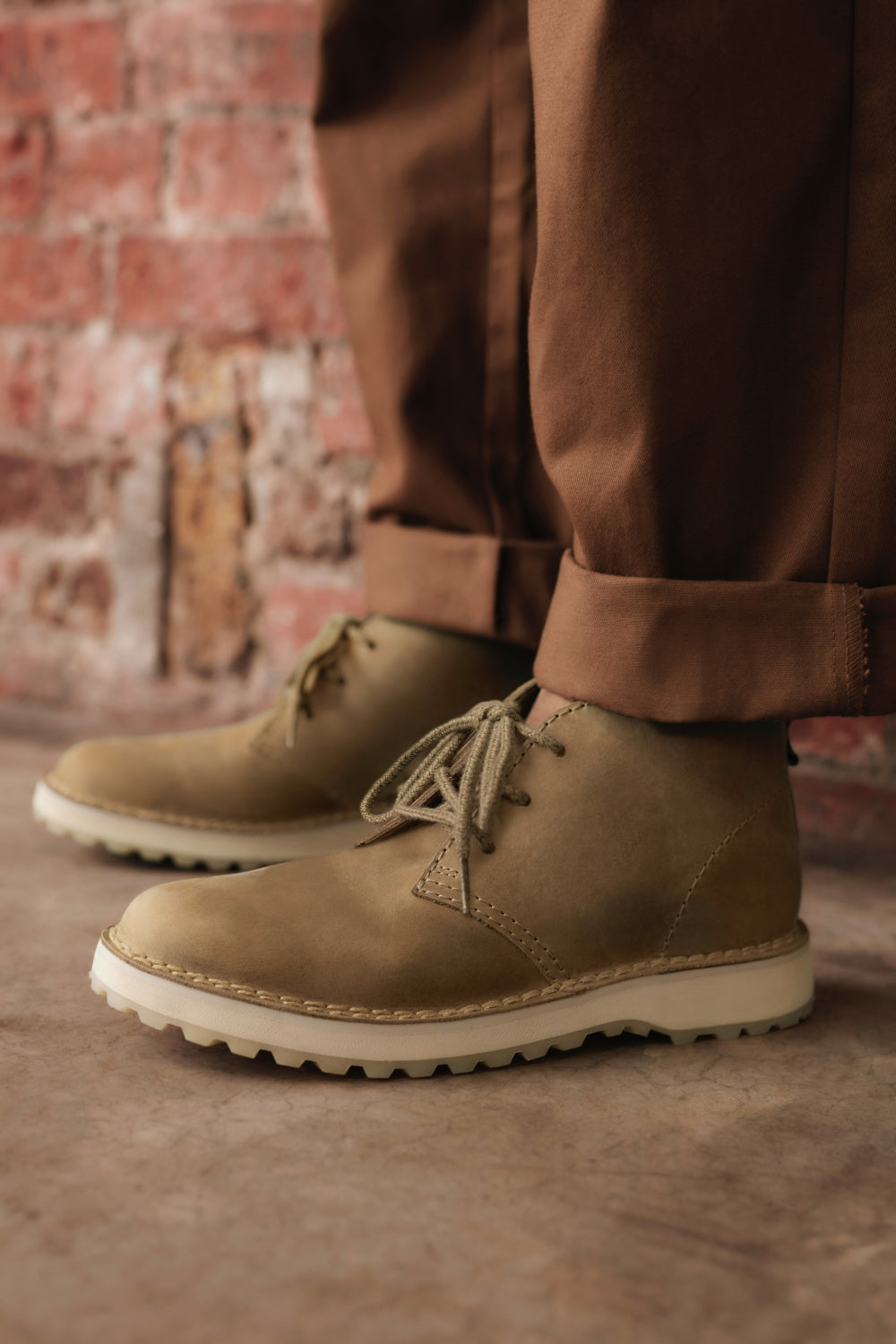 Solsbury Db Dark Sand Lea - Image 2